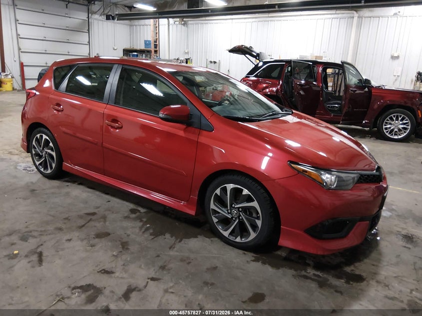 2018 TOYOTA COROLLA IM auction photo 1