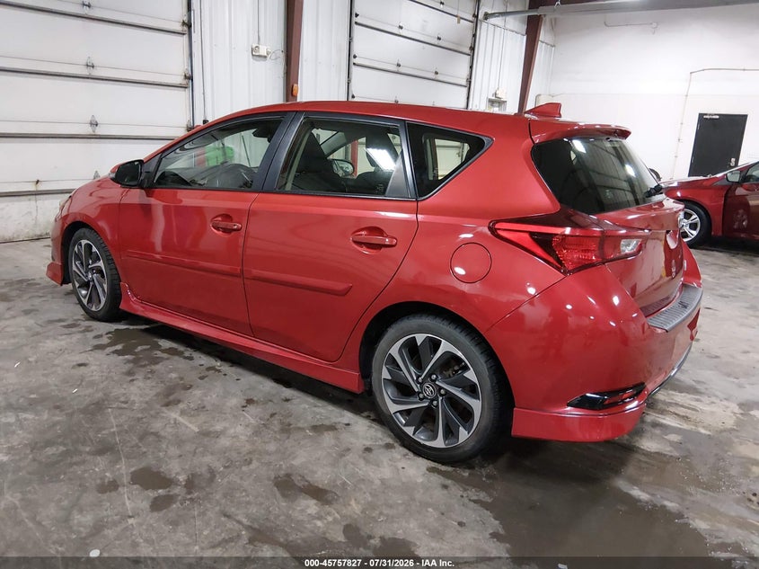 2018 TOYOTA COROLLA IM auction photo 3