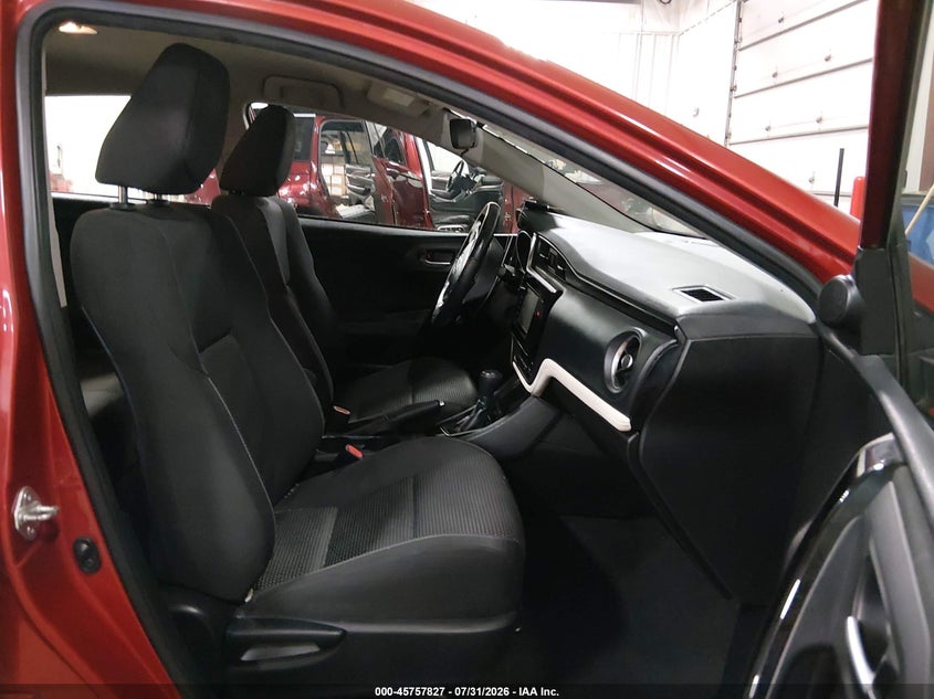 2018 TOYOTA COROLLA IM auction photo 5