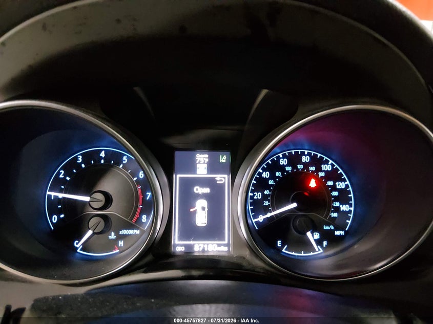 2018 TOYOTA COROLLA IM auction photo 7
