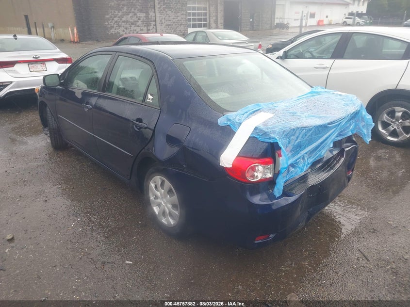 Vin: 2t1bu4eexbc590676, lot: 46256604, toyota corolla le 20113