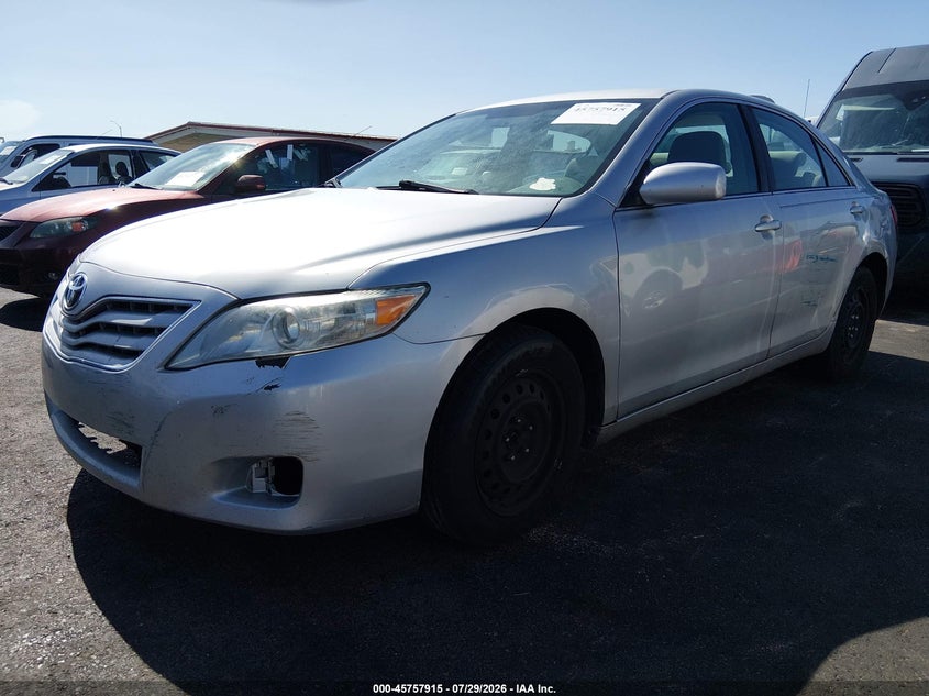 Vin: 4t1bf3ek3au109349, lot: 46256637, toyota camry le 20102