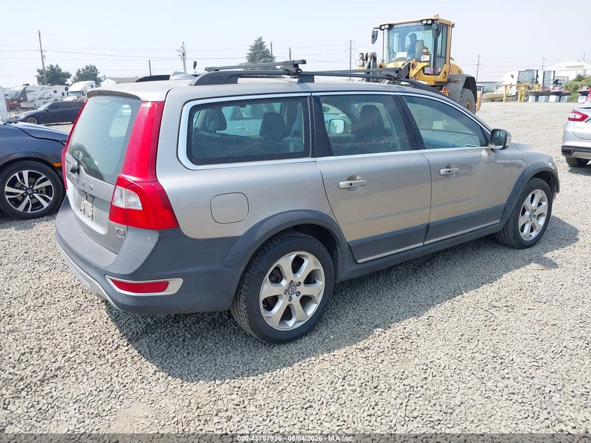 2011 VOLVO XC70 auction photo 4