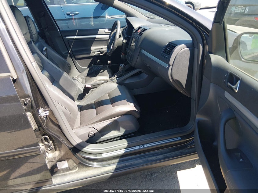 2009 VOLKSWAGEN GTI auction photo 5