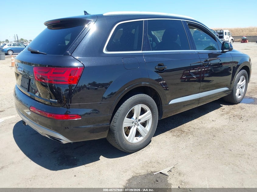 Vin: wa1lhaf73kd031703, lot: 46256670, audi q7 45 premium/45 se premium 20194