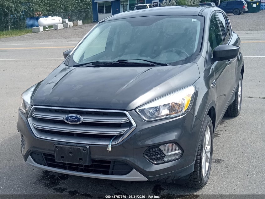 Vin: 1fmcu9gd3hua41348, lot: 46256692, ford escape se 20172