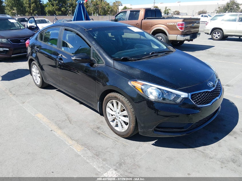 Vin: knafx4a68e5078534, lot: 46256760, kia forte lx 2014 img_1