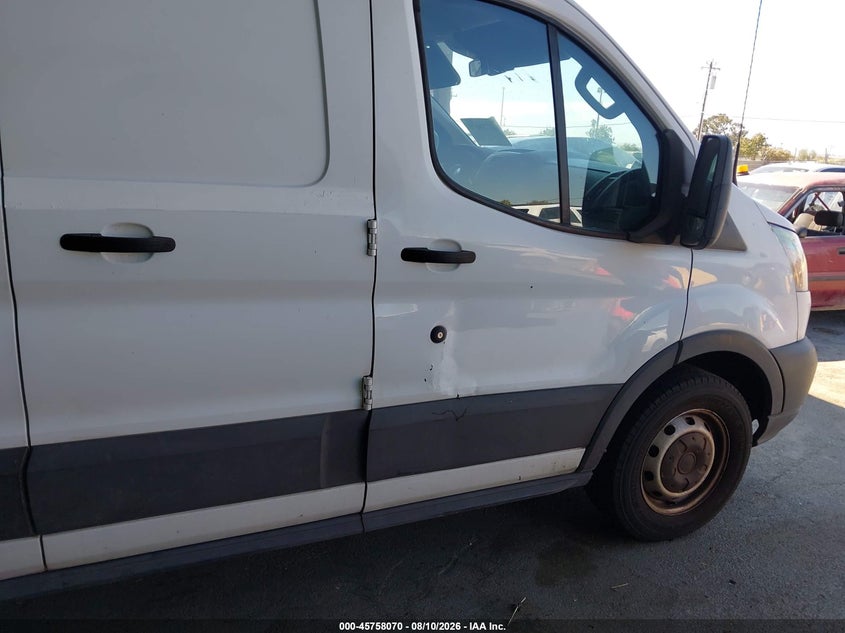 2019 FORD TRANSIT-150 auction photo 6
