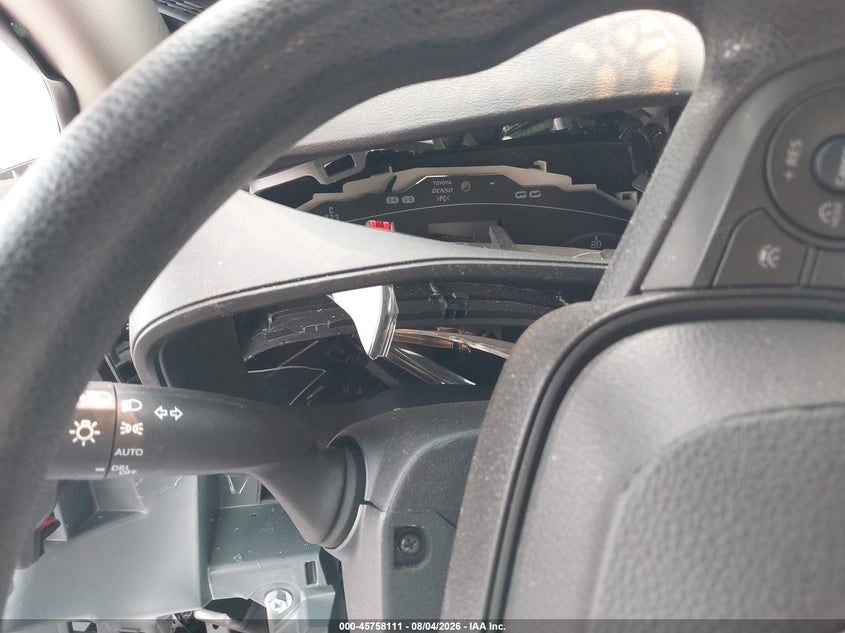 2023 TOYOTA COROLLA auction photo 7