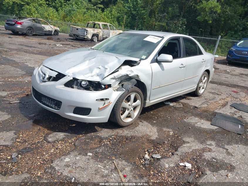 2008 Mazda 6, Left Front, IAAI, VIN 1YVHP80C485M32686 — photo 2