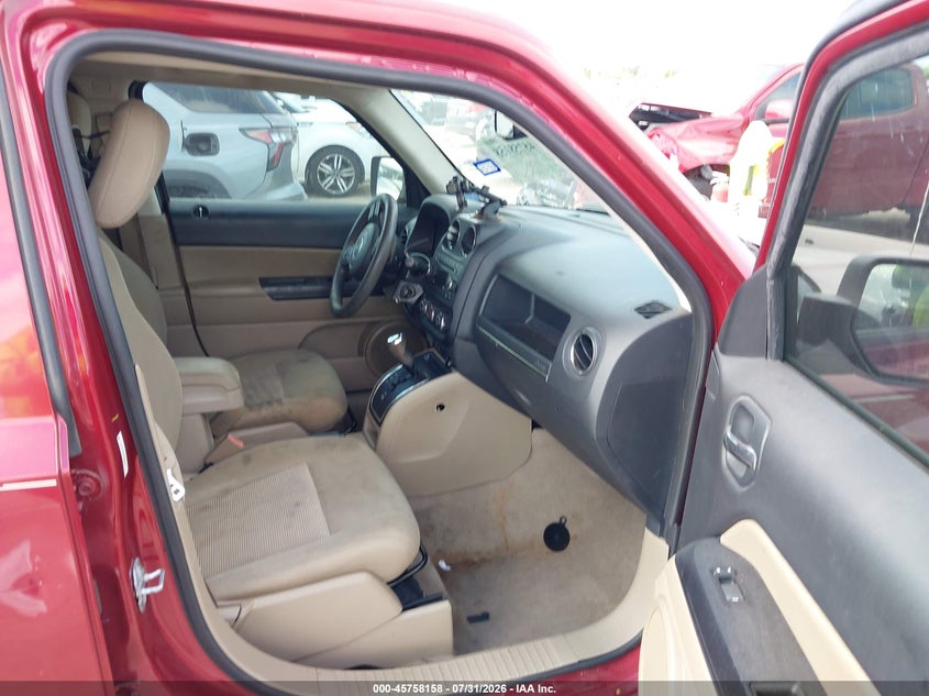 2014 JEEP PATRIOT auction photo 5