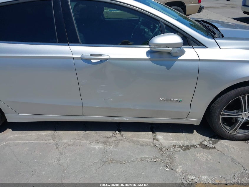 2015 FORD FUSION HYBRID auction photo 6