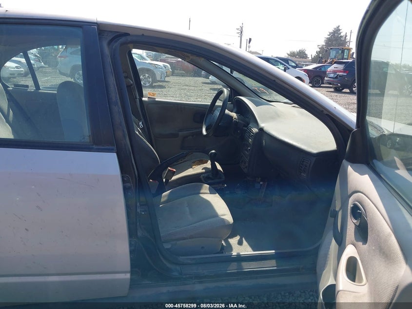 2000 SATURN SL auction photo 5