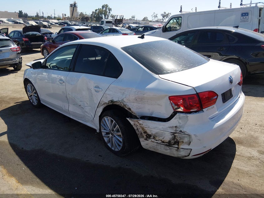 Vin: 3vwdp7aj4cm308722, lot: 46257069, volkswagen jetta 2.5l se 20123