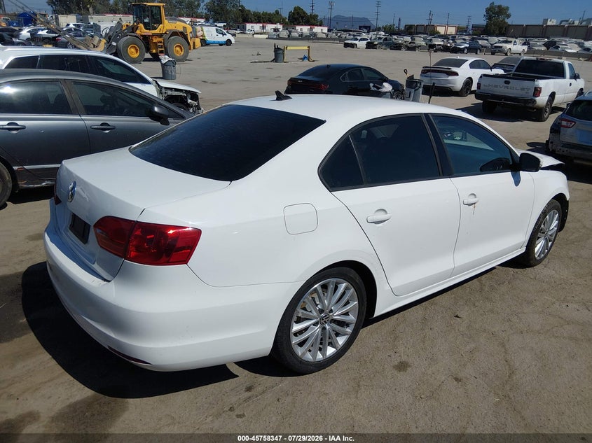 Vin: 3vwdp7aj4cm308722, lot: 46257069, volkswagen jetta 2.5l se 20124