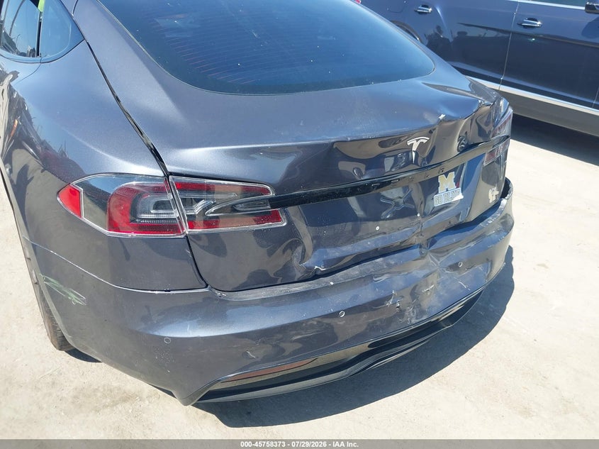 2021 TESLA MODEL S auction photo 6