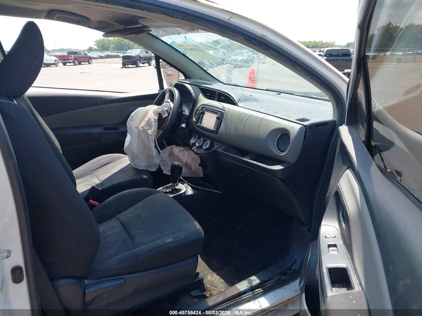 2015 TOYOTA YARIS — zdjęcie 5
