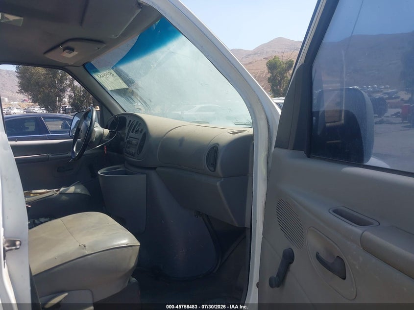 1997 FORD ECONOLINE auction photo 5