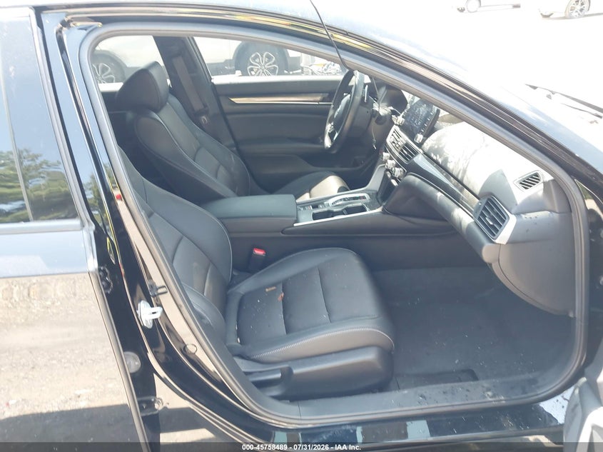 2022 HONDA ACCORD HYBRID auction photo 5