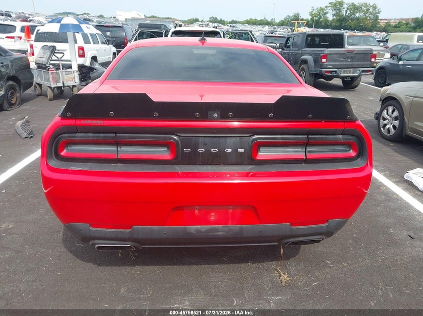 DODGE CHALLENGER - zdjęcie 16