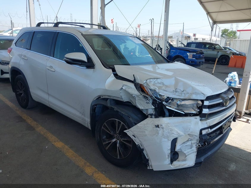 Vin: 5tdzarfh4js034768, lot: 46257456, toyota highlander le 2018 img_1