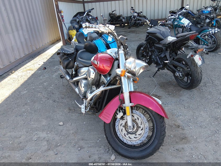 2005 Honda Vt1300