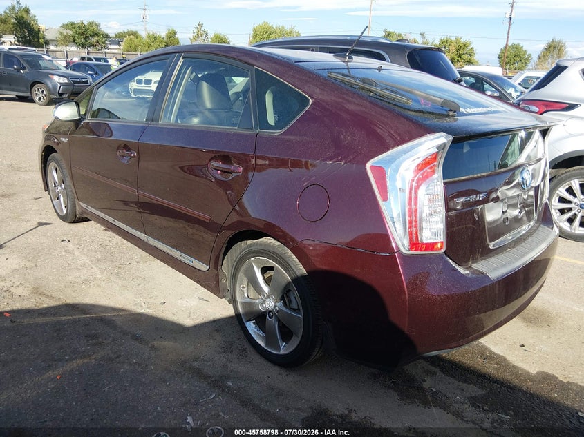 Vin: jtdkn3du9d5620119, lot: 46257520, toyota prius three se 20133