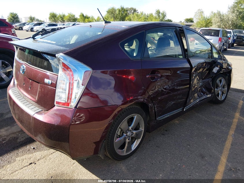 Vin: jtdkn3du9d5620119, lot: 46257520, toyota prius three se 20134