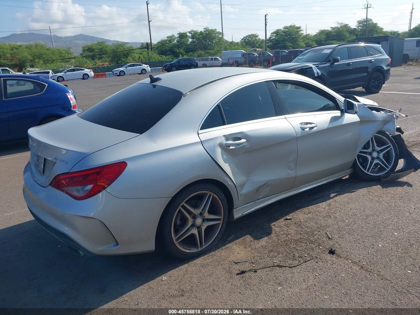 2015 MERCEDES-BENZ CLA 250 — zdjęcie 4