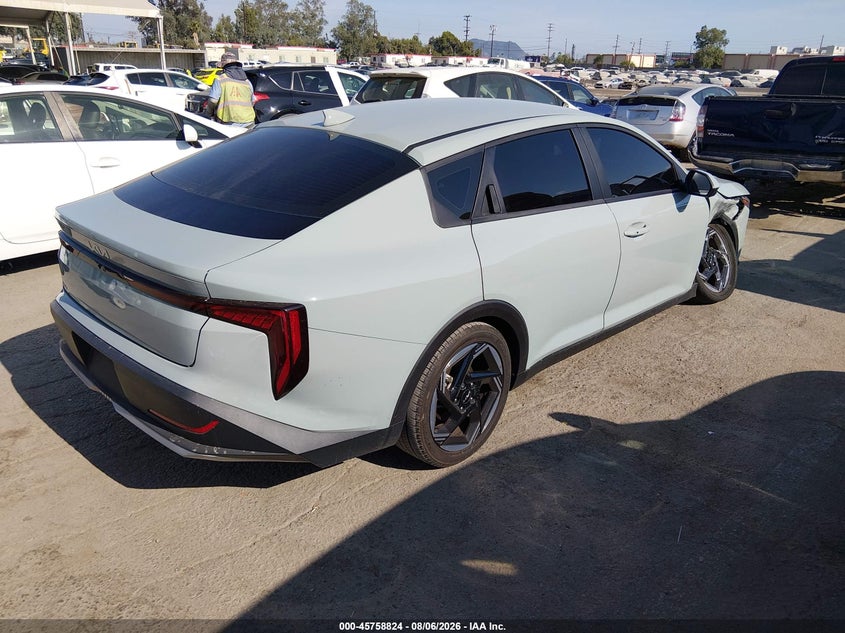 Vin: 3kpfu4de2se125068, lot: 46257546, kia k4 ex 20254