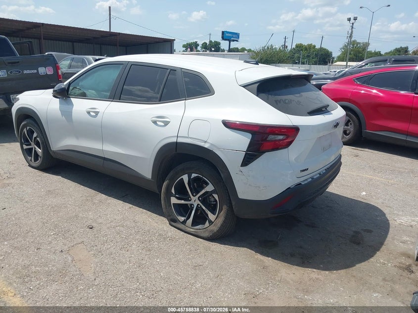 Vin: kl77lge28rc110893, lot: 46257560, chevrolet trax fwd 1rs 20243
