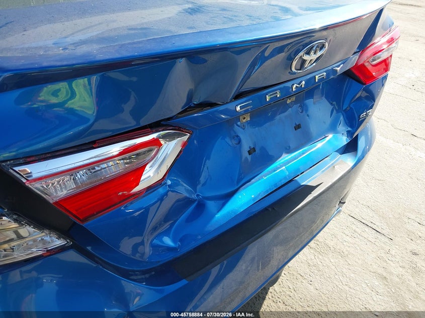 2018 TOYOTA CAMRY auction photo 6
