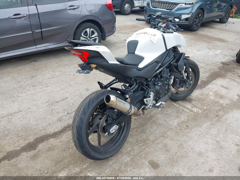 2024 CF MOTO 450NK auction photo 4