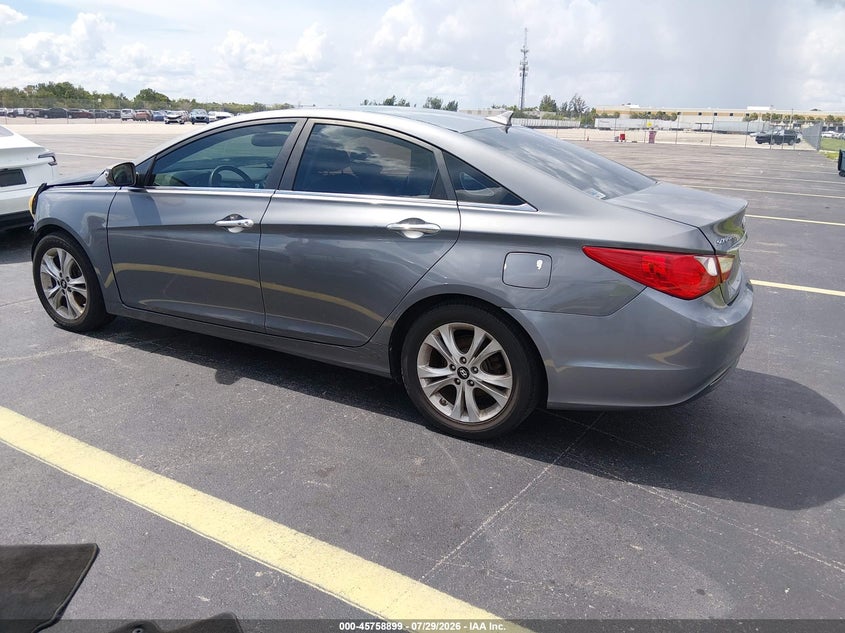 Vin: 5npec4ac0bh268940, lot: 46257621, hyundai sonata limited 20113