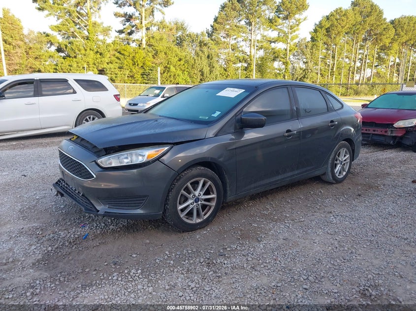 Vin: 1fadp3fe0jl308373, lot: 46257624, ford focus se 20182