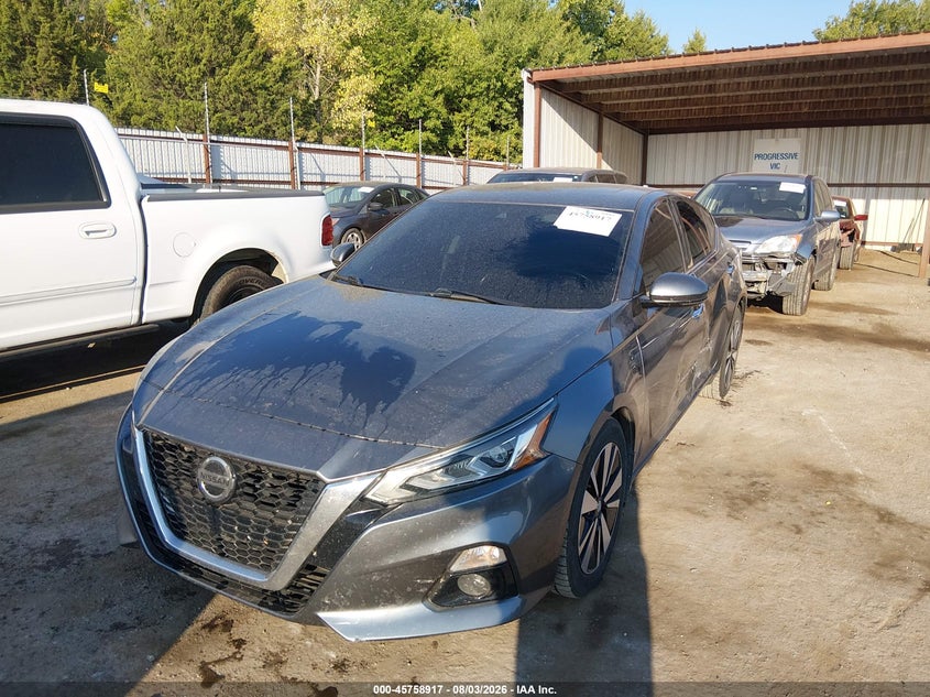 2019 Nissan Altima, Left Side, IAAI, VIN 1N4BL4DV9KC166456 — photo 2