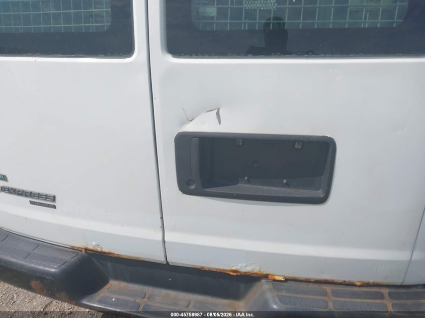 CHEVROLET EXPRESS 2500 2011 VIN 1GCWGFBA5B1146227