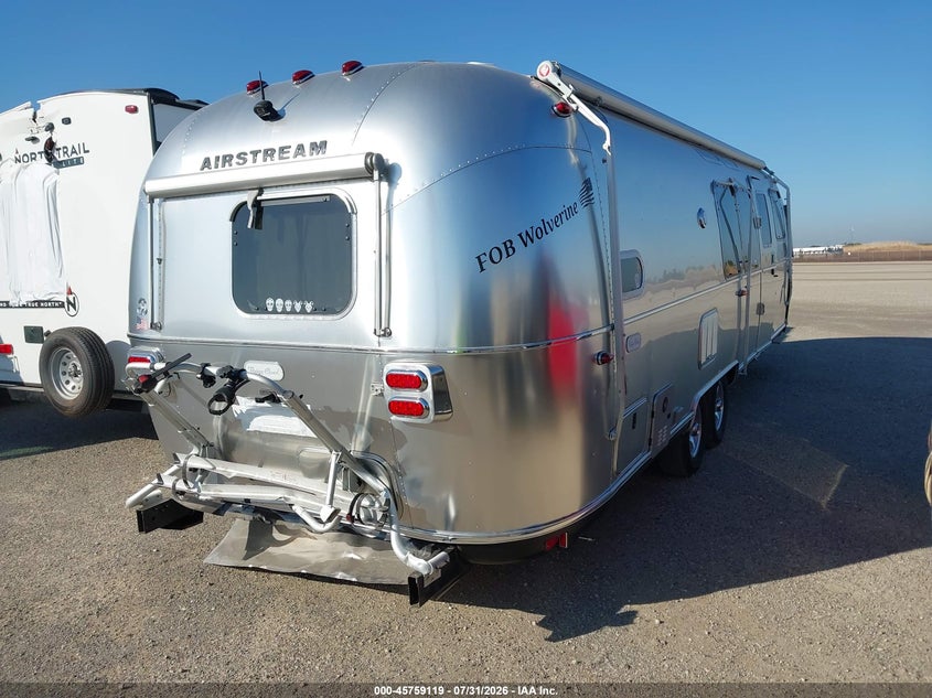 2021 AIRSTREAM FLYING CLOUD auction photo 4