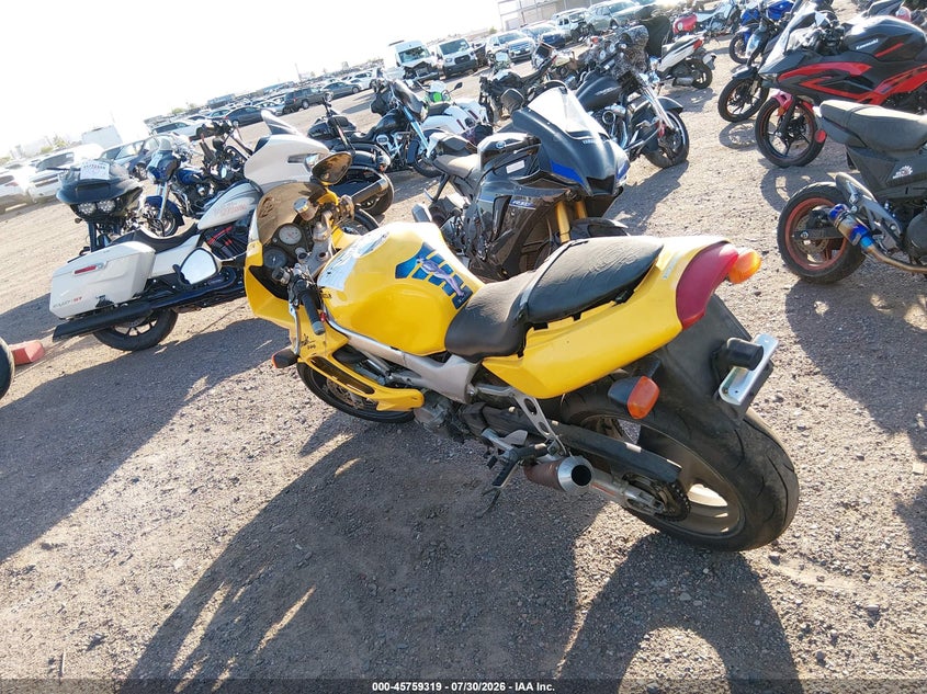 1999 HONDA VTR1000 auction photo 3