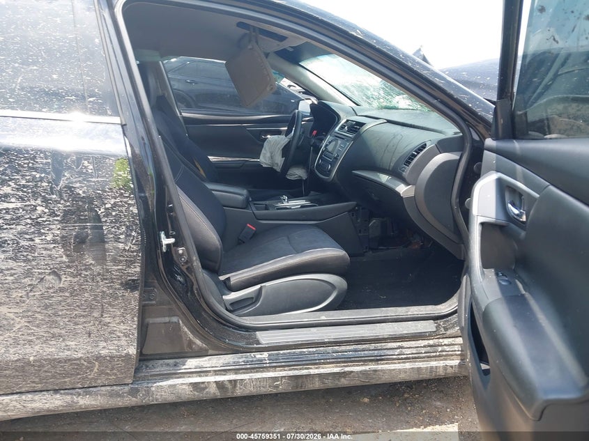 2018 NISSAN ALTIMA auction photo 5