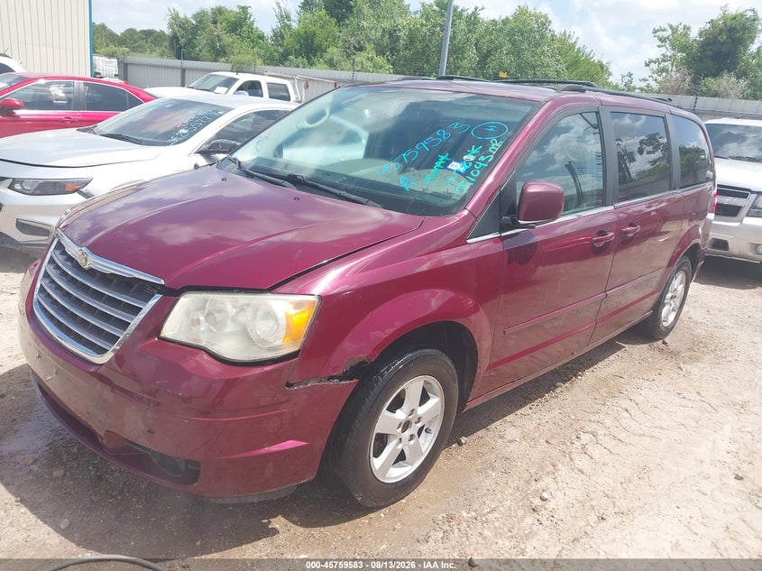 2008 CHRYSLER TOWN & COUNTRY auction photo 2