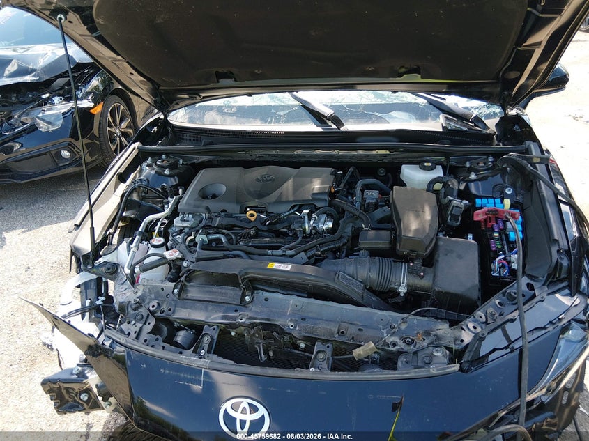 TOYOTA CAMRY - zdjęcie 10