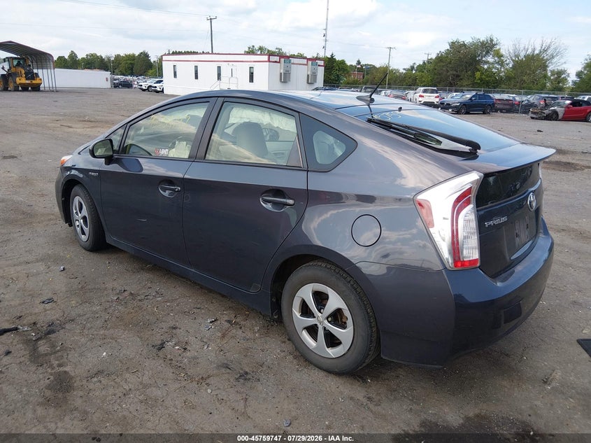 Vin: jtdkn3du4f1898419, lot: 46258496, toyota prius three 20153