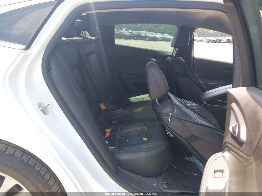 2016 CHEVROLET MALIBU HYBRID auction photo 8