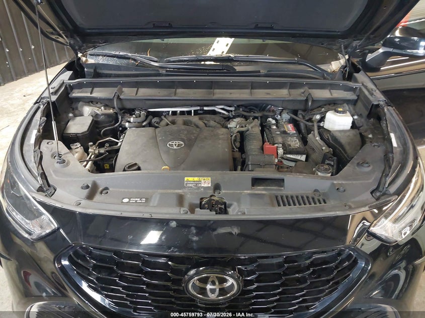 TOYOTA HIGHLANDER - zdjęcie 10