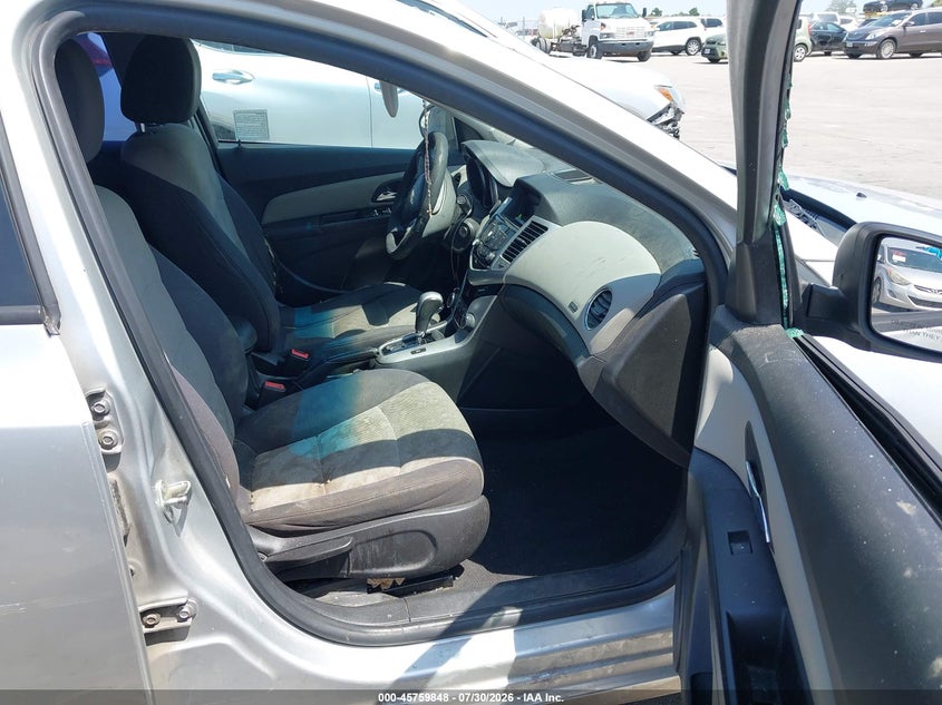 2014 CHEVROLET CRUZE auction photo 5