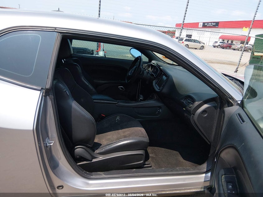 2015 DODGE CHALLENGER auction photo 5