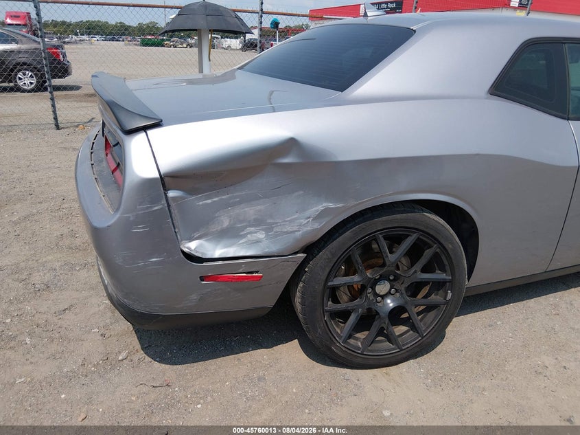 2015 DODGE CHALLENGER auction photo 6