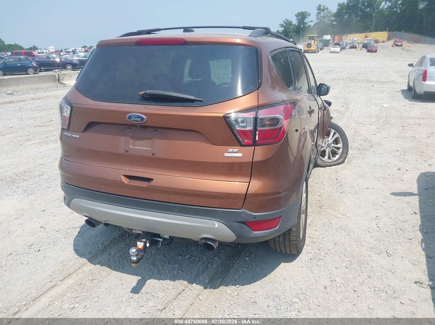 Vin: 1fmcu0gd6hub77677, lot: 46258835, ford escape se 20174