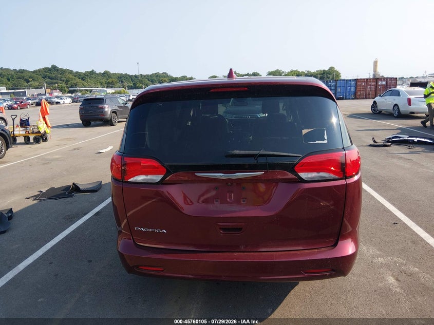 CHRYSLER PACIFICA - zdjęcie 17